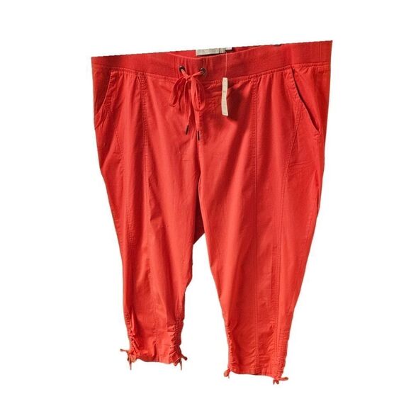 NEW TORRID BRIGHT CORAL Cinch Stretch Poplin Cropped Cargo Pants - Picture 10 of 16